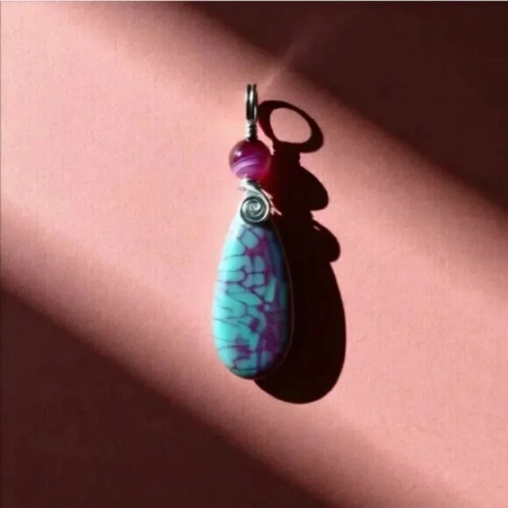 STUNNING COLOR! OOAK Teal Pink Orchid Purple Veined Agate Teardrop Pendant